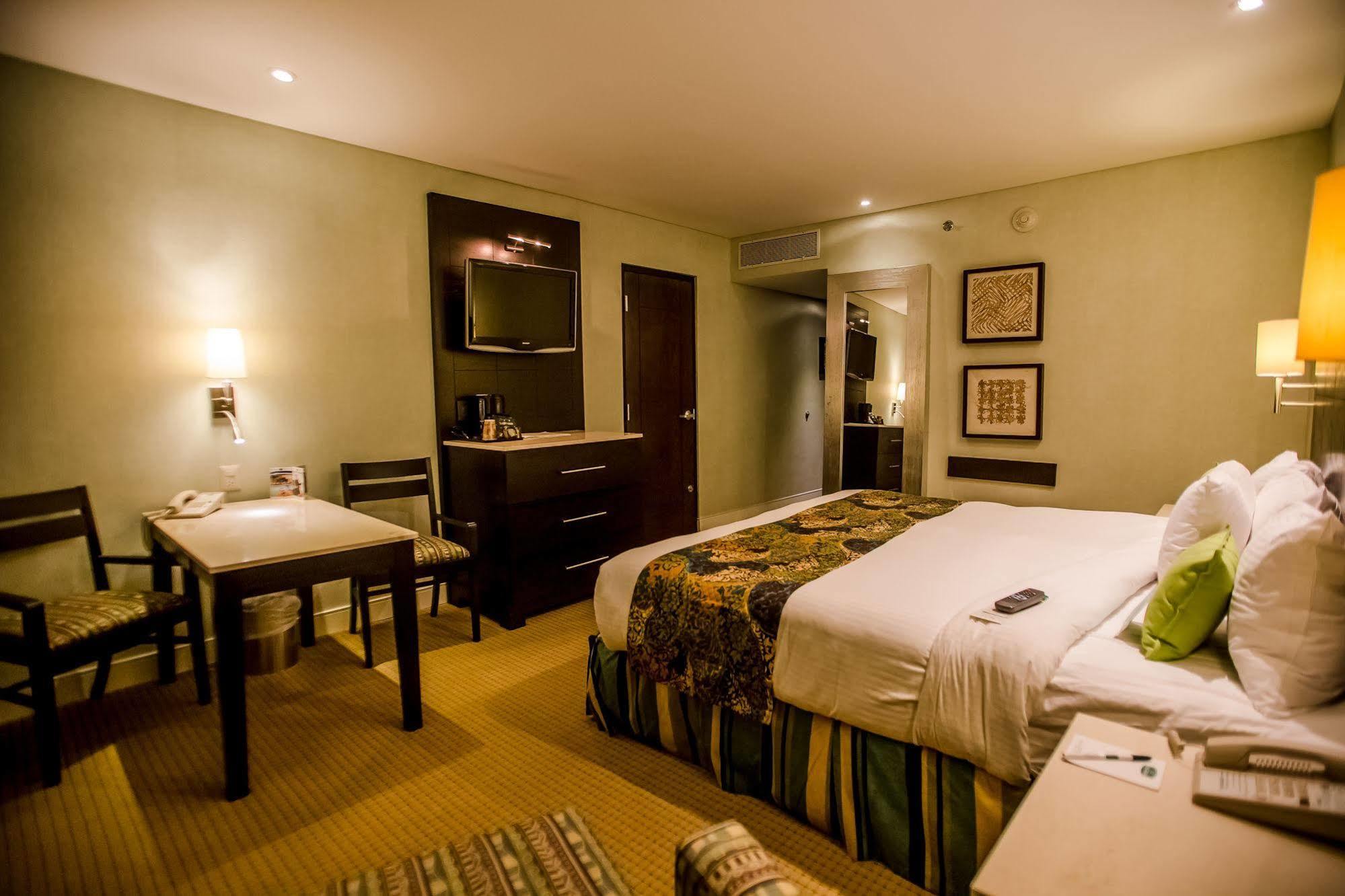 Hotel Lucerna Hermosillo Dış mekan fotoğraf